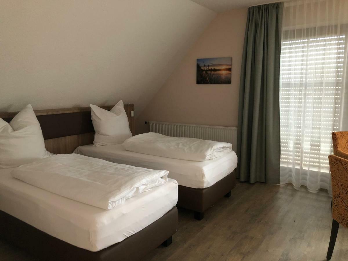 Landgasthof Zum Angerwirt Ornbau Buitenkant foto